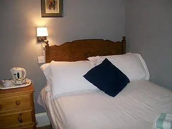 אדינבורו The Guards Hotel 3*,  בריטניה